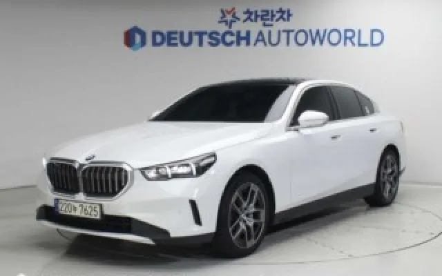 인천중고차쇼핑몰 5시리즈 (G60) 530i xDrive 매물 사진 17 - 2023/12 46,903km