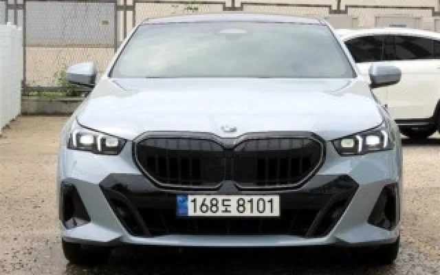 인천중고차쇼핑몰 5시리즈 (G60) 520i 매물 사진 18 - 2024/11 40,923km