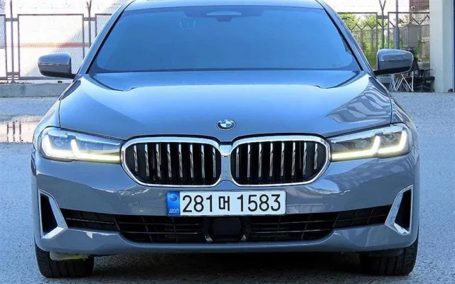 인천중고차쇼핑몰 5시리즈 (G30) 523d xDrive M 스포츠 매물 사진 15 - 2022/04 61,987km